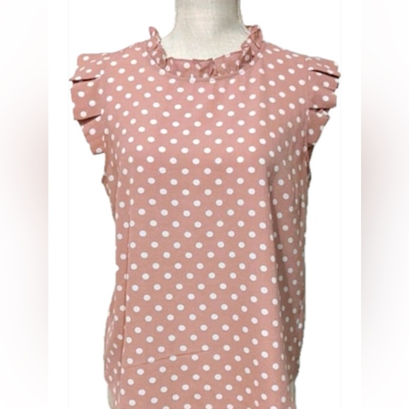 Monteau Los Angeles Short Sleeve Polka Dot Blouse - Picture 8 of 8